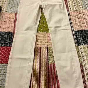 EXPRESS JEANS WHITE MID-RISE JEGGINGS.